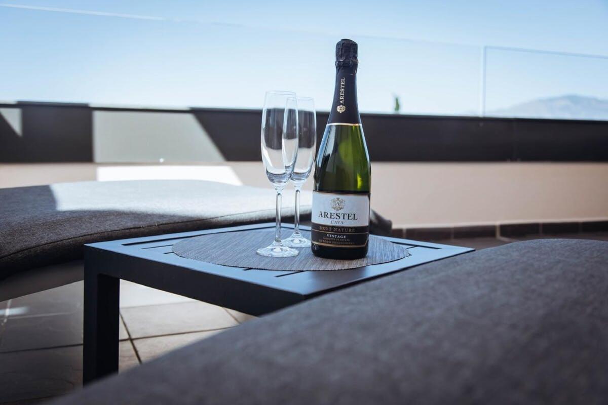 Luxury Apartment With Panoramic Views - Marbella Естепона Екстериор снимка
